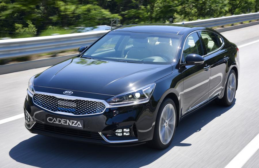 Kia Cadenza '2016